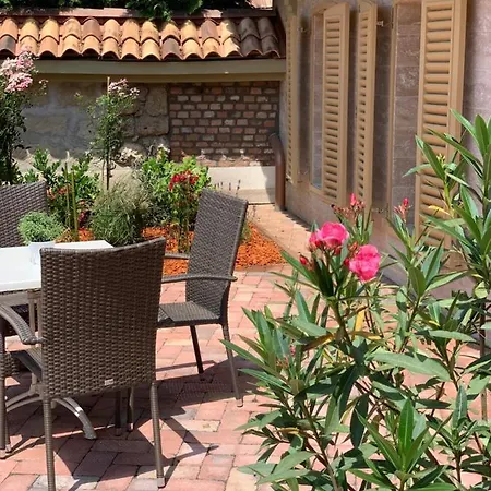 Manna 公寓 埃格尔